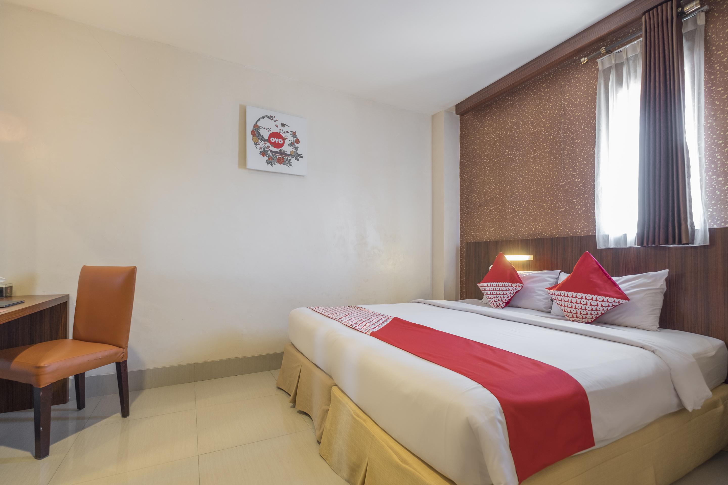 Collection O 1279 Hotel Grand Celino Макасар Екстериор снимка